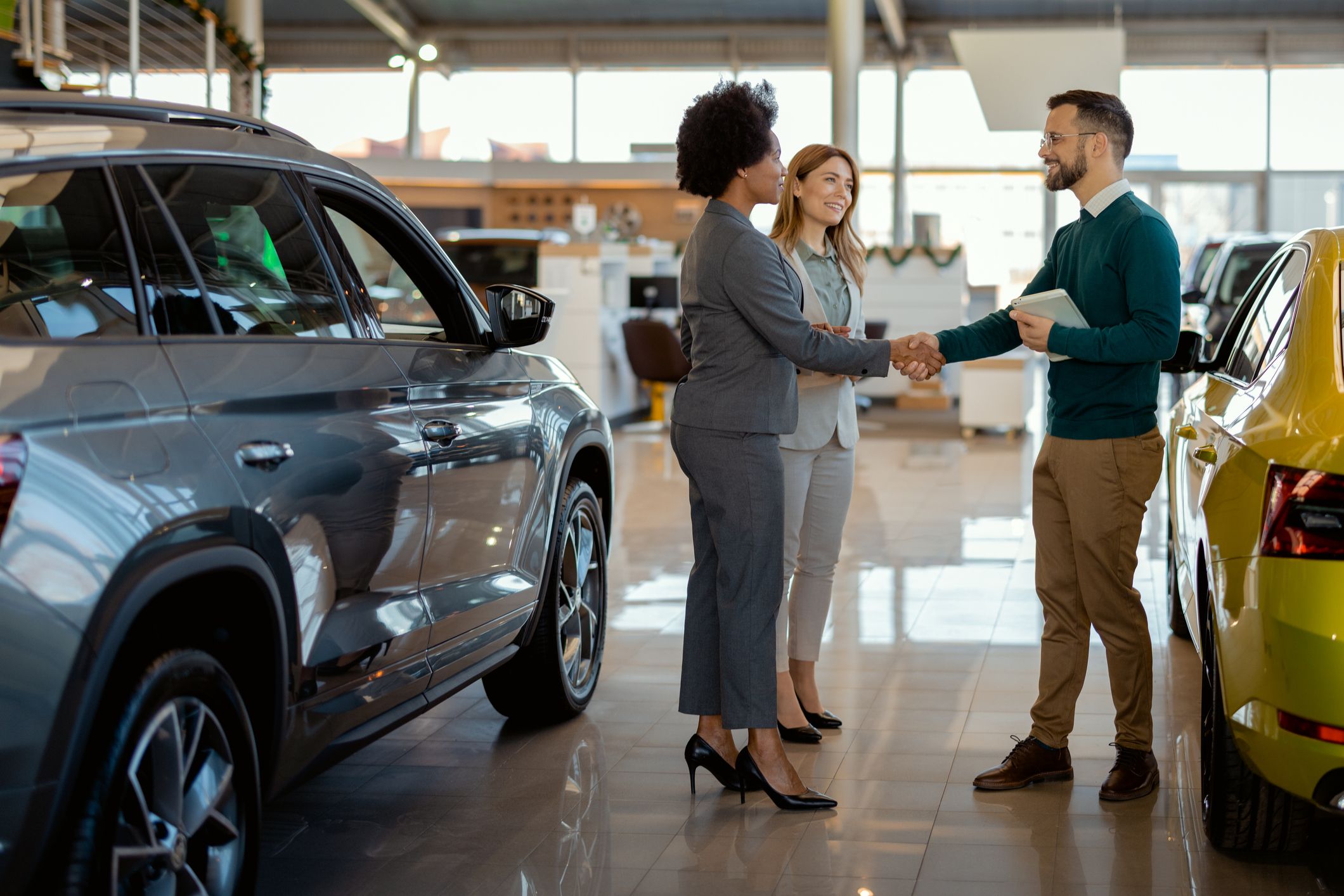 Buying vs Leasing: Why Used Cars  Make More Financial Sense Today